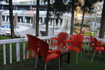 Пластмасови столове червени за хотели